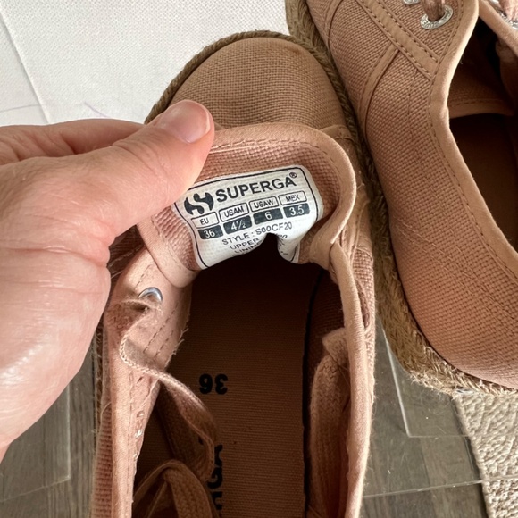 Superga Espadrille Platform, size 6 - Picture 3 of 6